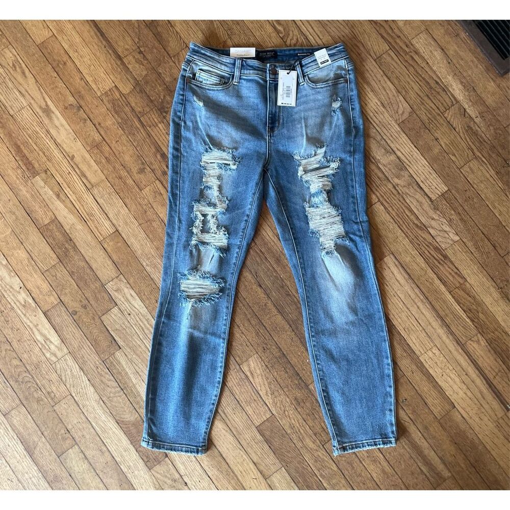 Judy Blue Boyfriend Fit 9/29 Light Wash Distressed High Waist New